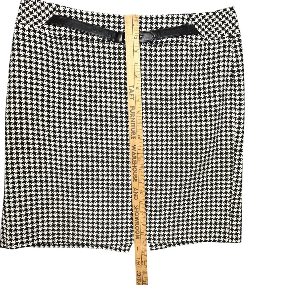 Ann Taylor Loft Houndstooth Pencil Skirt Wool Blend Size 14 Belted Knee‎ Length